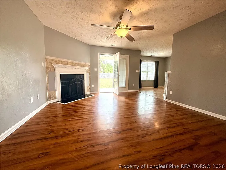 1928 Sir Michael Dr — Photo 6
