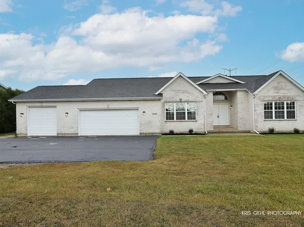 3139 Casimer Pulaski Dr, North Chicago, IL 60064