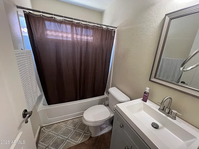 16209 W Hilton Ave — Photo 25