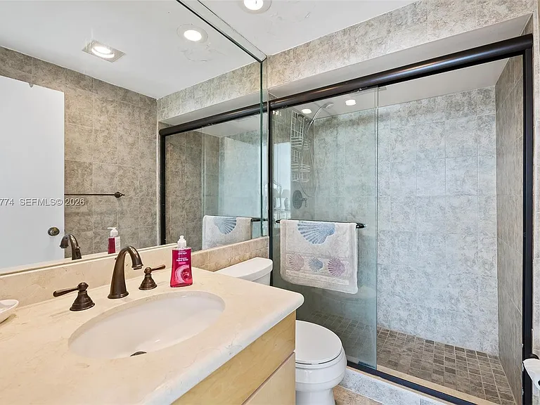 3111 N Ocean Dr #1110 — Photo 15