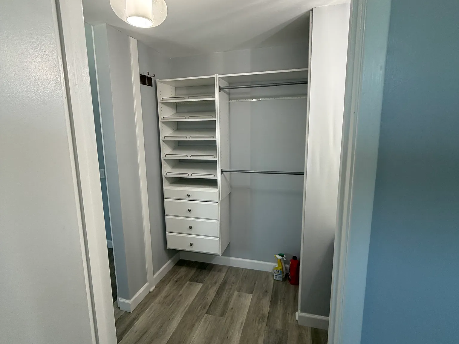 2 bed, 2.5 bath, 1108 sqft, $3,300 — Photo 3