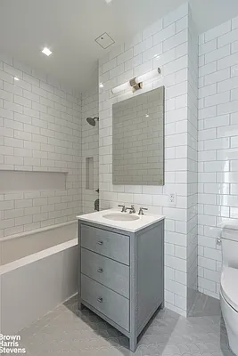 Rented by Brown Harris Stevens | media 21