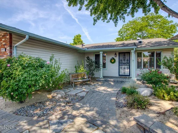 2212 Sycamore Glen Dr, Sparks, NV 89434