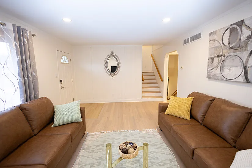 2491 Odell St