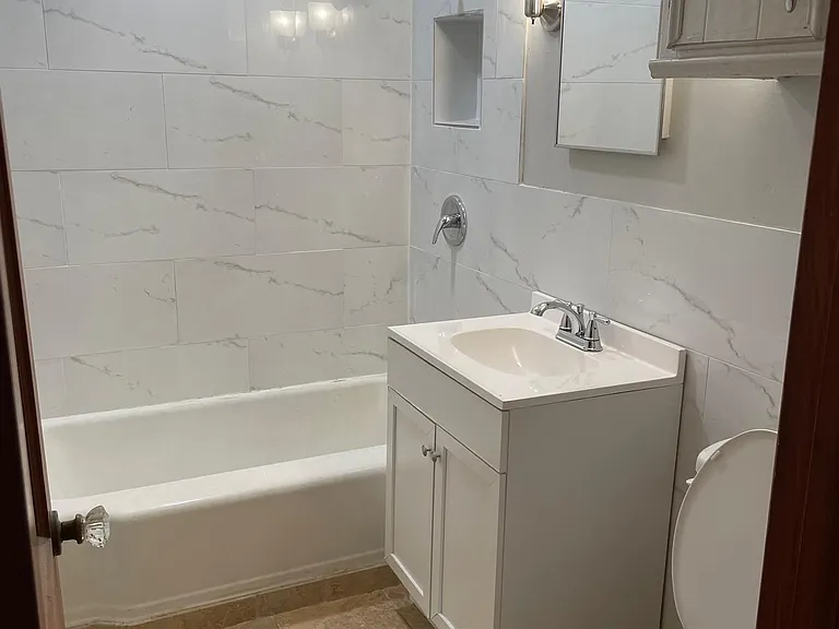 504 S Frances Ave — Photo 8