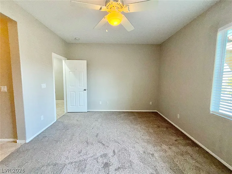 8565 Vestia Ct — Photo 7