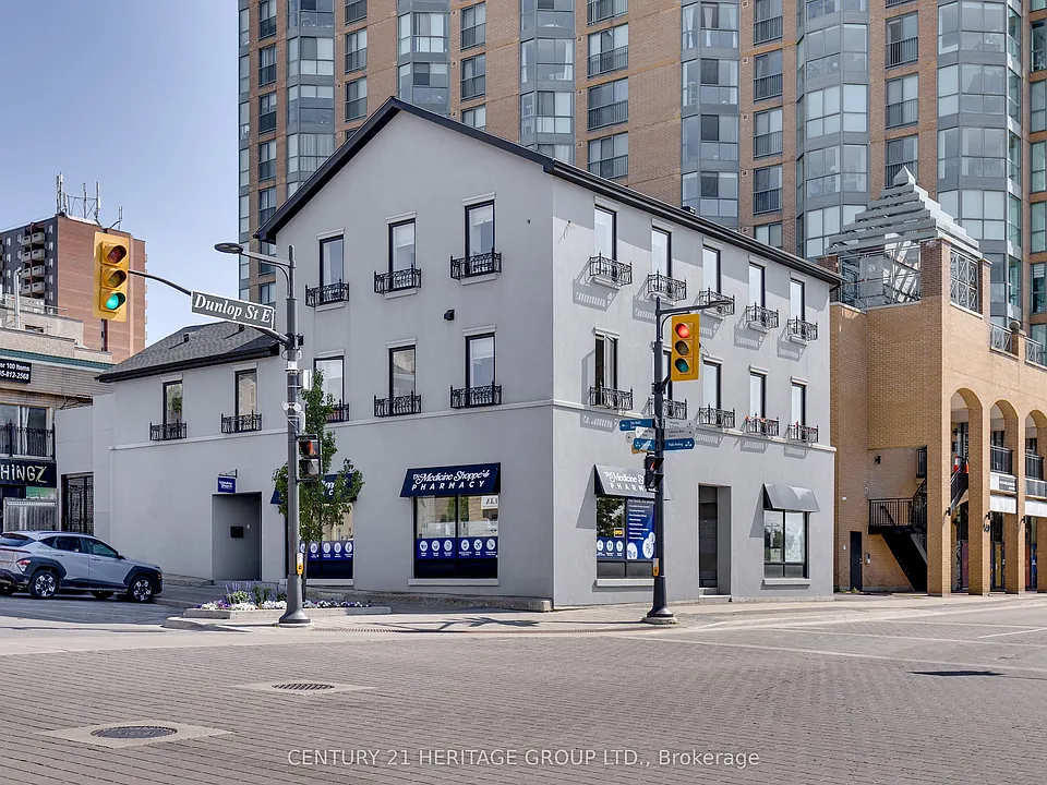 130 Dunlop St E #201
