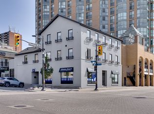 130 Dunlop St E Unit 203, Barrie, ON L4M 1B1