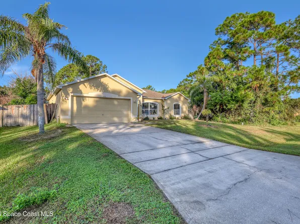 1438 Gray St SE, Palm Bay, FL 32909