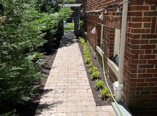 423 Oneida Pl NW #A, Washington, DC 20011