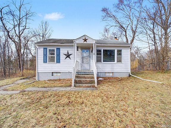 2nd image of 566 Old State Road