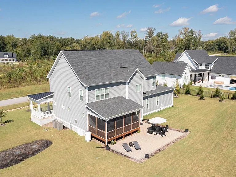 6209 Morning Glory Dr — Photo 56