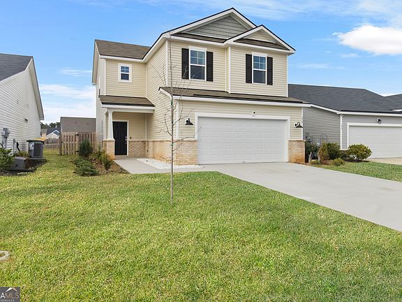 2nd image of 258 Lakepointe Dr