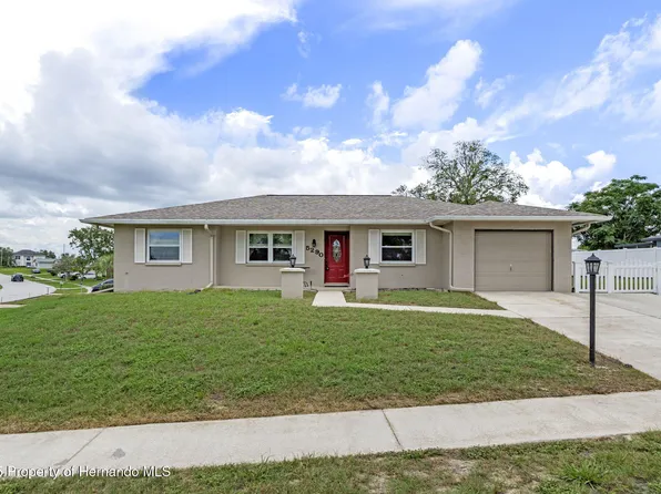 5290 Gwen Ln, Spring Hill, FL 34609