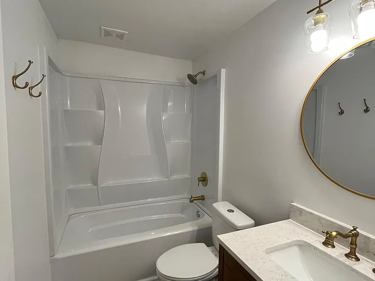 858 Baxter St SE — Photo 6