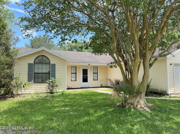 2551 EIFFEL Circle, Jacksonville, FL 32210
