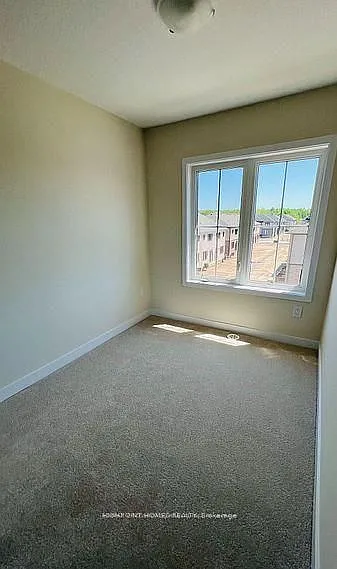 125 Melody Ln — Photo 16