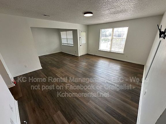 3rd image of 300 Osage St APT B