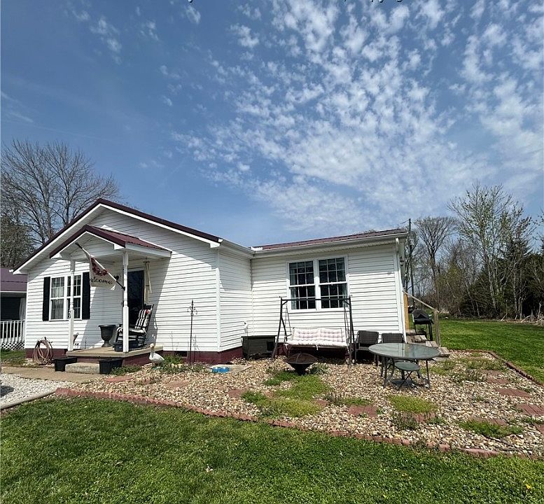 2nd image of 29 Palmer Ln