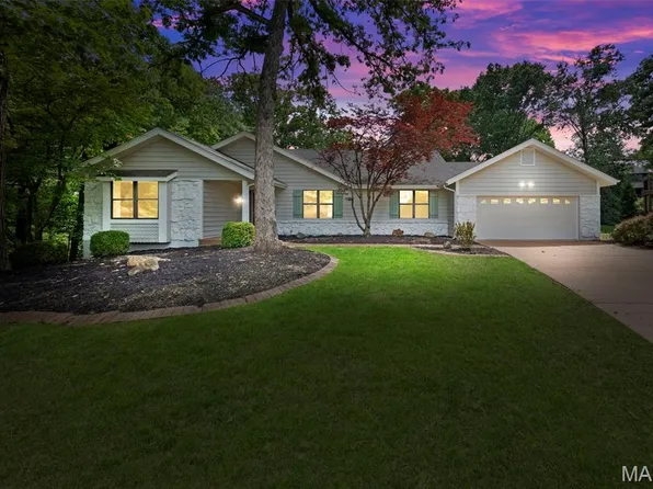 6 Freedom Way Ct, Saint Charles, MO 63303