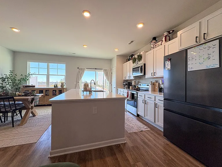 6760 Blacktip Ln — Photo 4