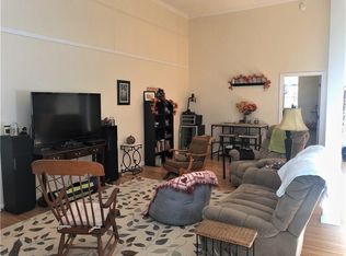 5 Sand Hill Rd, Mapleville, RI 02839