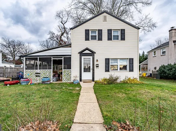 102 Ulmer Ave, Oreland, PA 19075