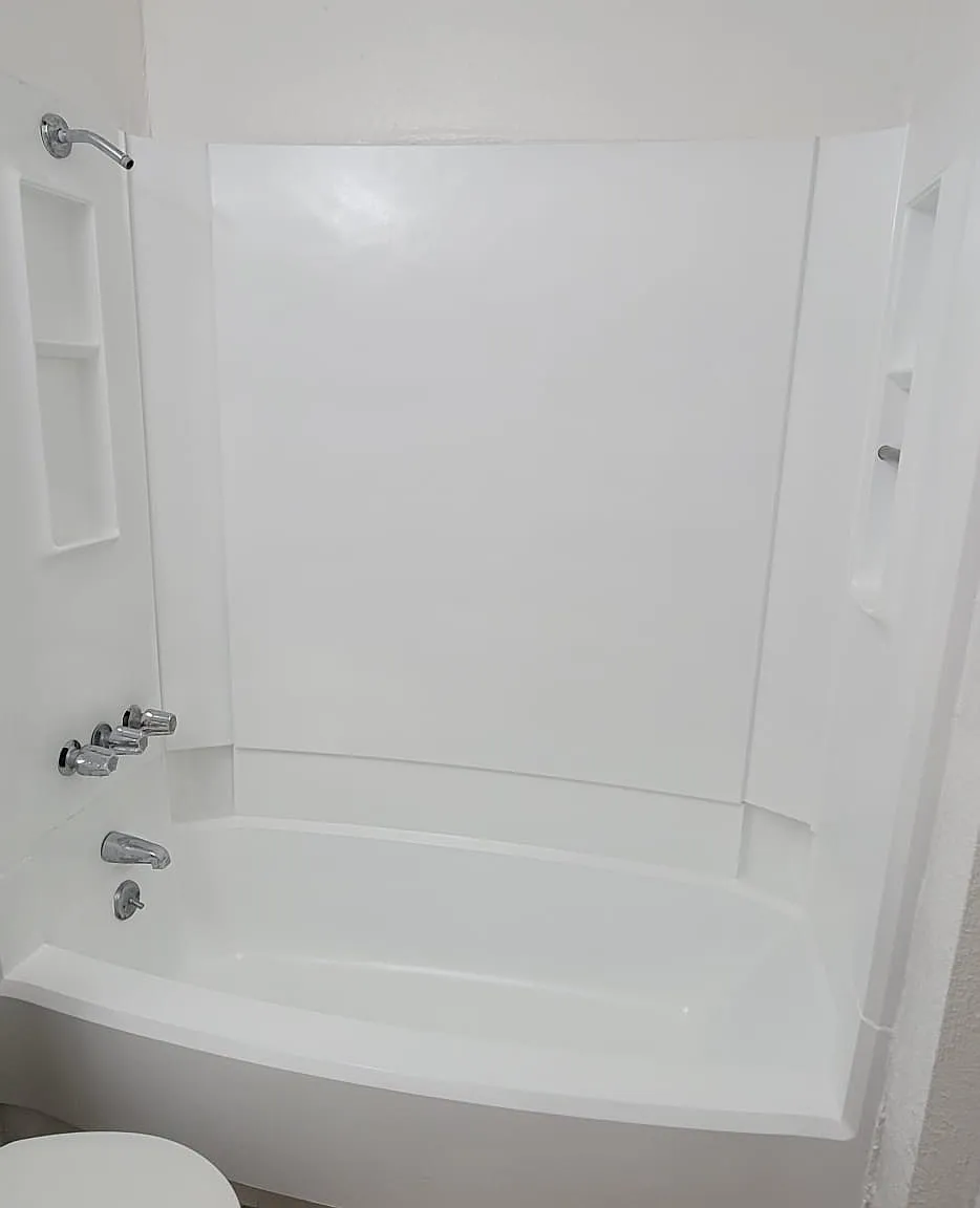 2 bed, 780 sqft, $975 — Photo 1