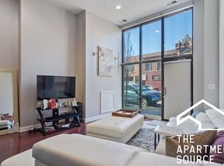 3507 N Elston Ave #1F, Chicago, IL 60618