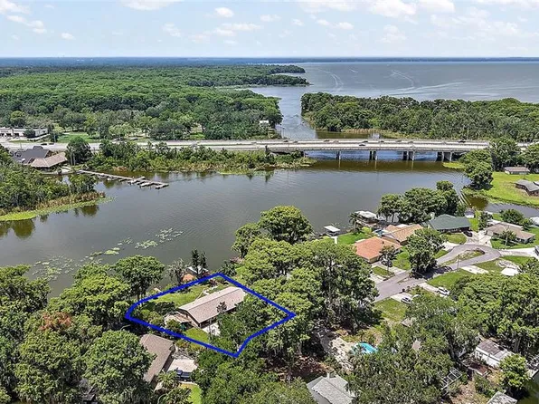 31941 Tropical Shores Dr, Tavares, FL 32778