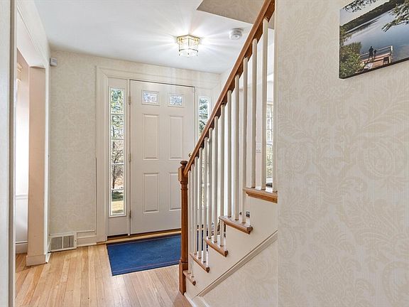 4th image of 96 Mossman Rd