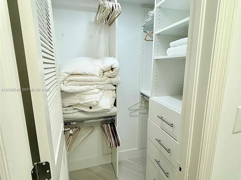 2951 S Bayshore Dr #316 — Photo 10