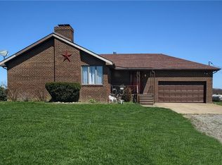 200 Oak Springs Rd, Claysville, PA 15323