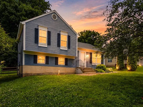 1711 Brookshire Run, Point Of Rocks, MD 21777