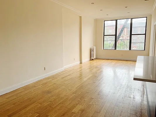 Rented by Sky Management | media 20