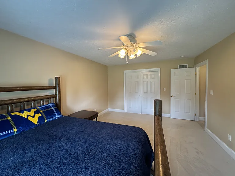 400 Saint Andrews Dr #1 — Photo 5