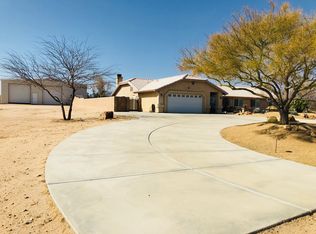 8575 Mesa St, Phelan, CA 92371