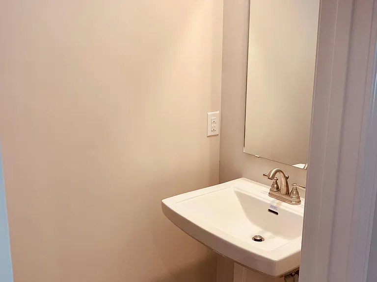 310 S Stingray Ln — Photo 10