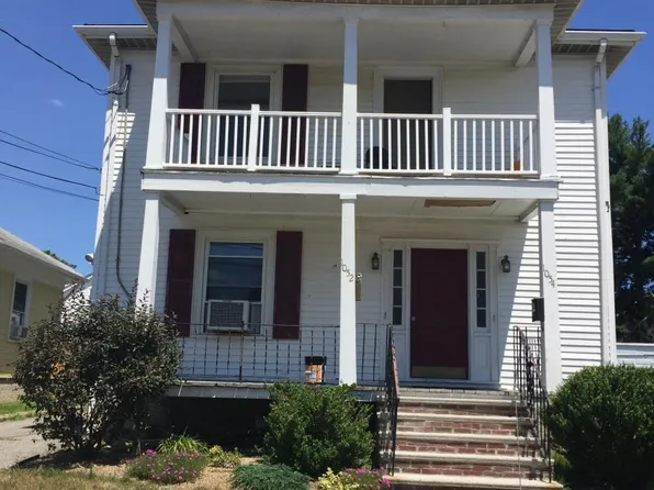 1054 Central Ave Floor 2, Pawtucket, RI 02861