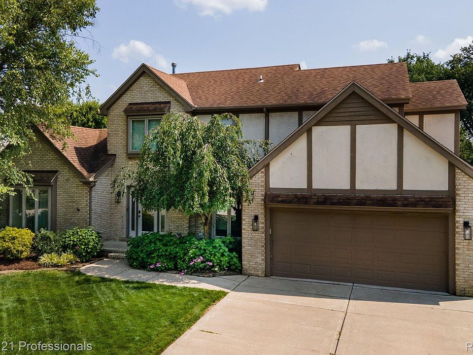 1st image of 44817 Ford Way Dr
