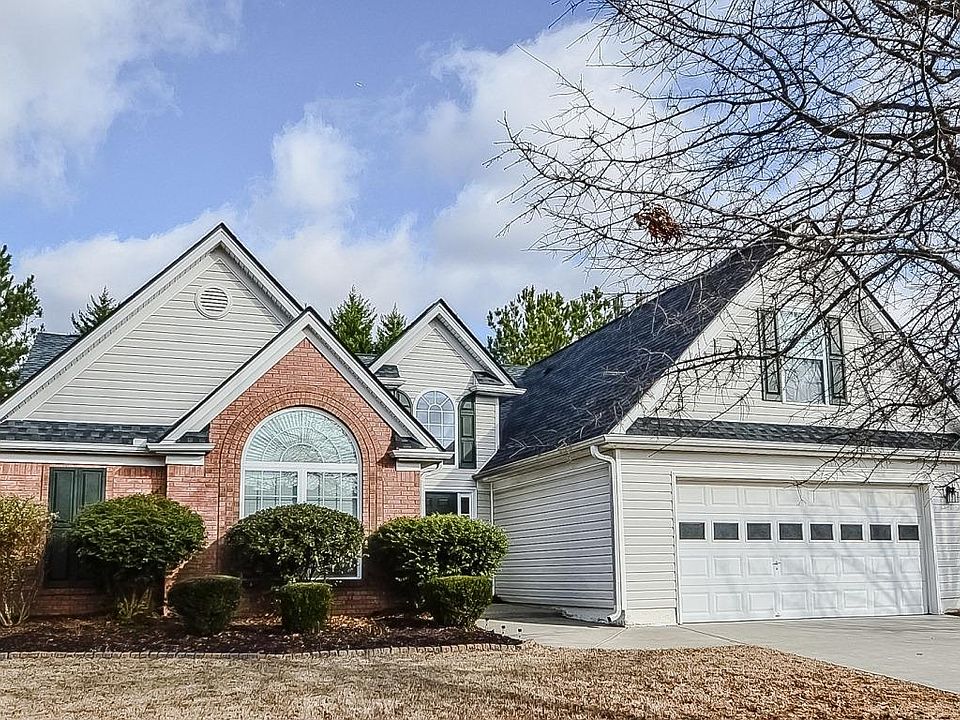 2nd image of 2752 Maeve Ct