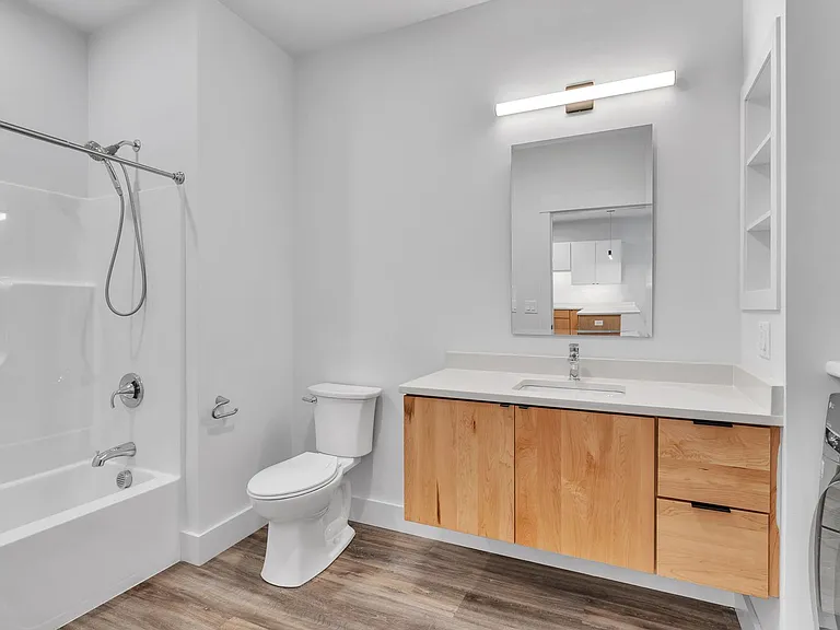 121 Shea Dr — Photo 9