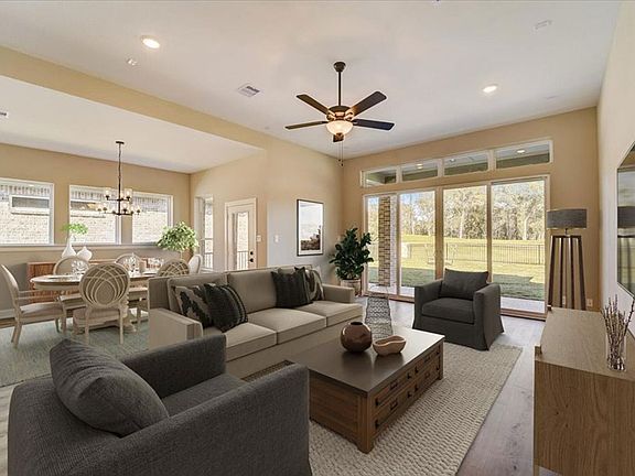 The Dansbury - Living Room