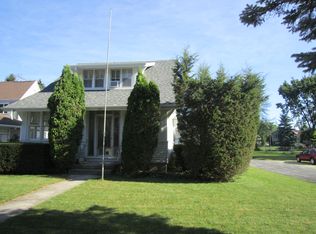 528 Main St, Belgium, WI 53004