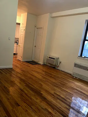 Rented by CNYC Apartments | media 17