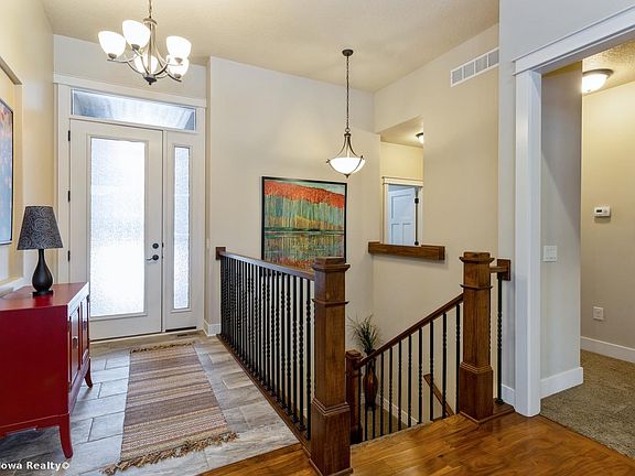 2nd image of 8915 NW Newgate Dr