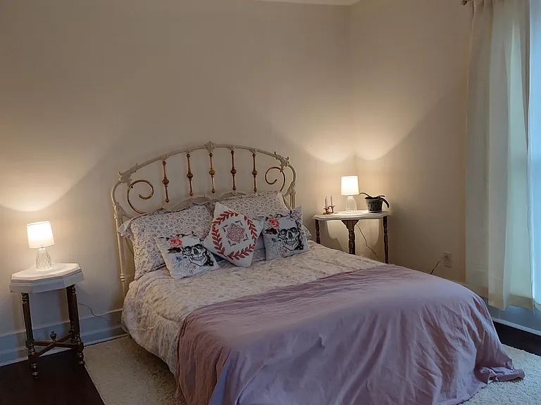 204 Lexington St #4 — Photo 6