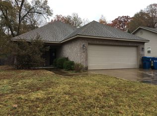 109 Austin Ln, Benton, AR 72015
