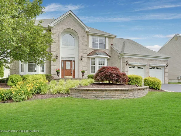 10 Earl Ct, Jackson, NJ 08527