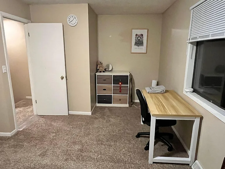 1819 N Ridge Dr — Photo 10